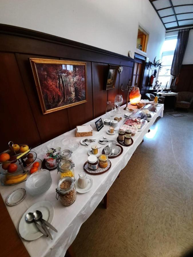 Pension - Gaestehaus Zum Pfaelzerwald Hinterweidenthal ภายนอก รูปภาพ