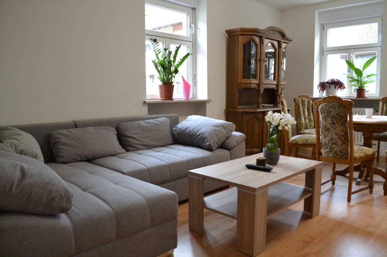 Pension - Gaestehaus Zum Pfaelzerwald Hinterweidenthal ภายนอก รูปภาพ