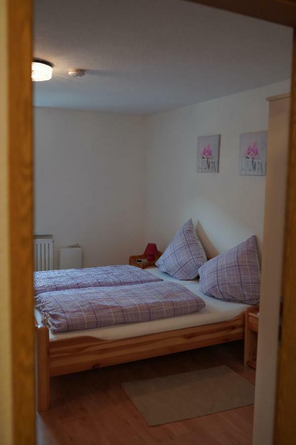 Pension - Gaestehaus Zum Pfaelzerwald Hinterweidenthal ภายนอก รูปภาพ